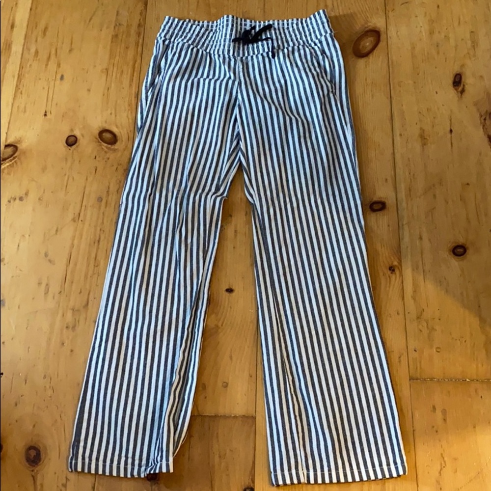 Wide leg pants